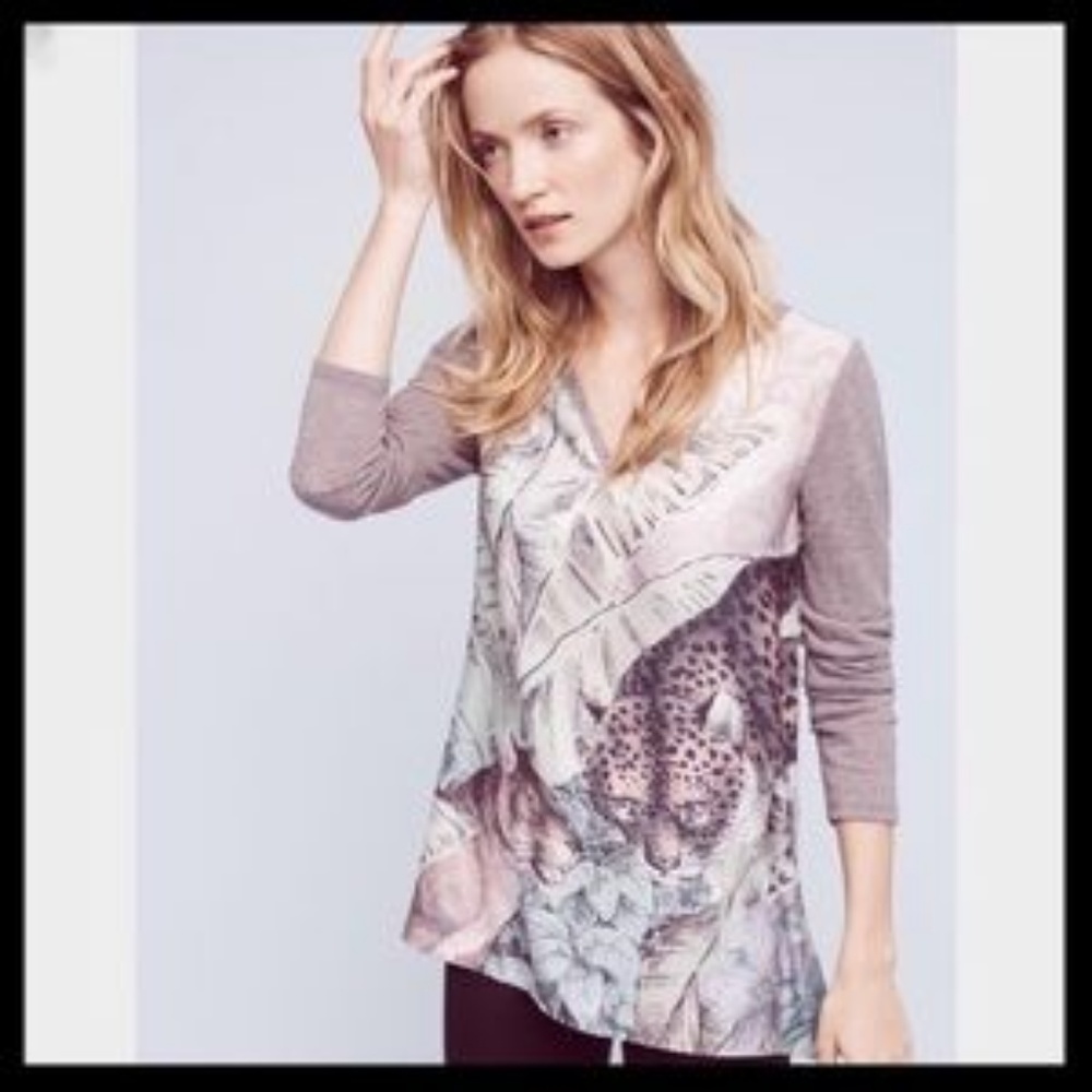 Akemi and Kin Gray Henley Tunic